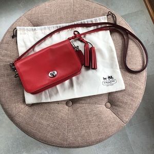 Coach crossbody with original protective bag
